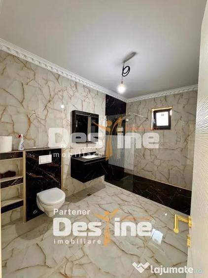 Casă cu 4 camere cu Teren 450 Mp în Central