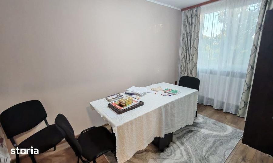 Apartament cu 3 camere în Țiglina 1