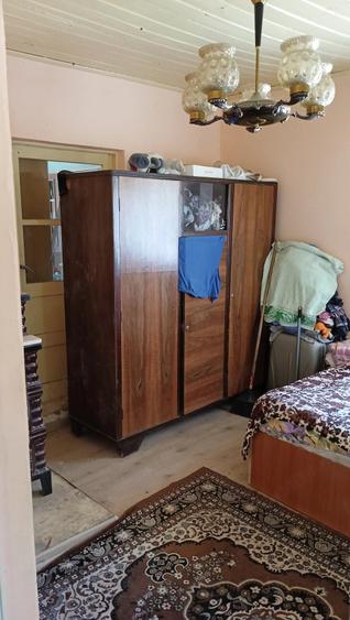 Casă cu 4 camere cu Teren 1350 Mp în Gheorghe Lazăr