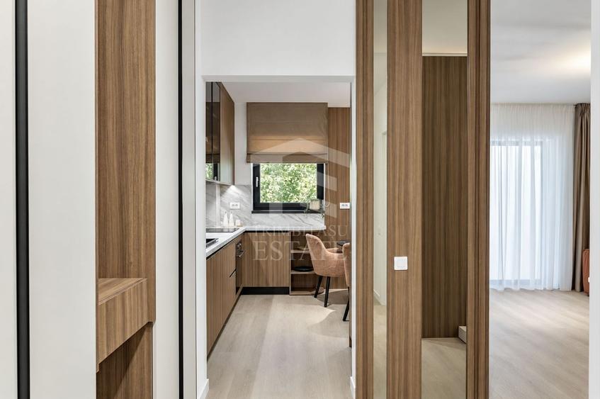Apartament cu 3 camere decomandat în Antiaeriană