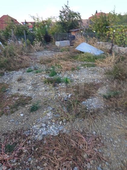 Casă individuală cu 2 camere cu Canalizare în Mihai Viteazu