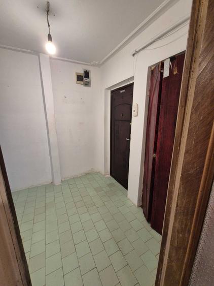 Apartament cu 2 camere decomandat în Valea Lupului
