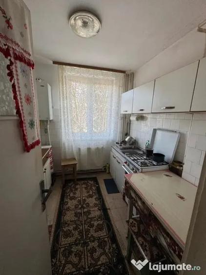 Apartament Cu 2 Camere Semidecomandate - Etaj 2 Zona Ultracentral - 1