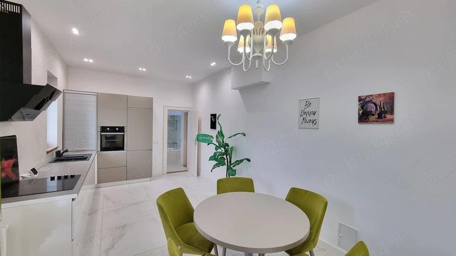 Apartament cu 2 camere decomandat în Complex Studențesc