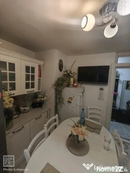 Apartament cu 2 camere decomandat în Siret