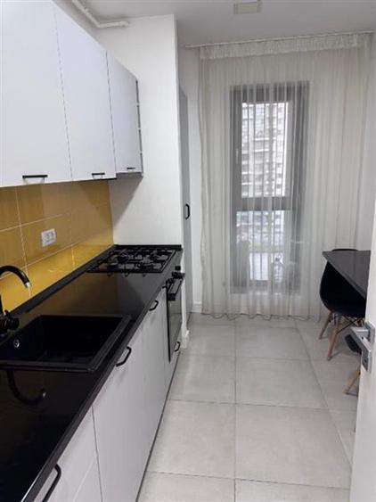 Apartament cu 2 camere semidecomandat, mobilat în Pipera