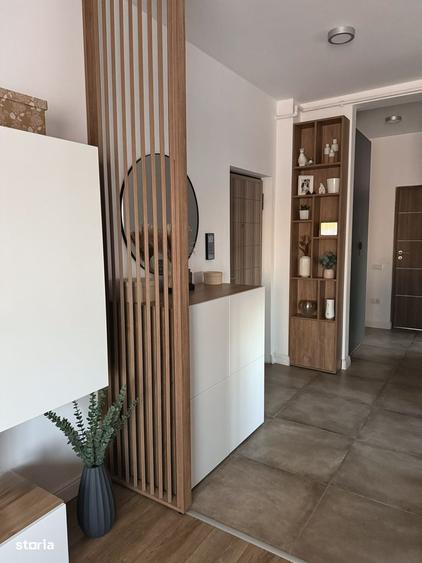 Apartament cu 3 camere decomandat în Dumbrăvița