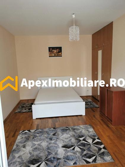 Garsonieră decomandată, mobilată în Armeneasca