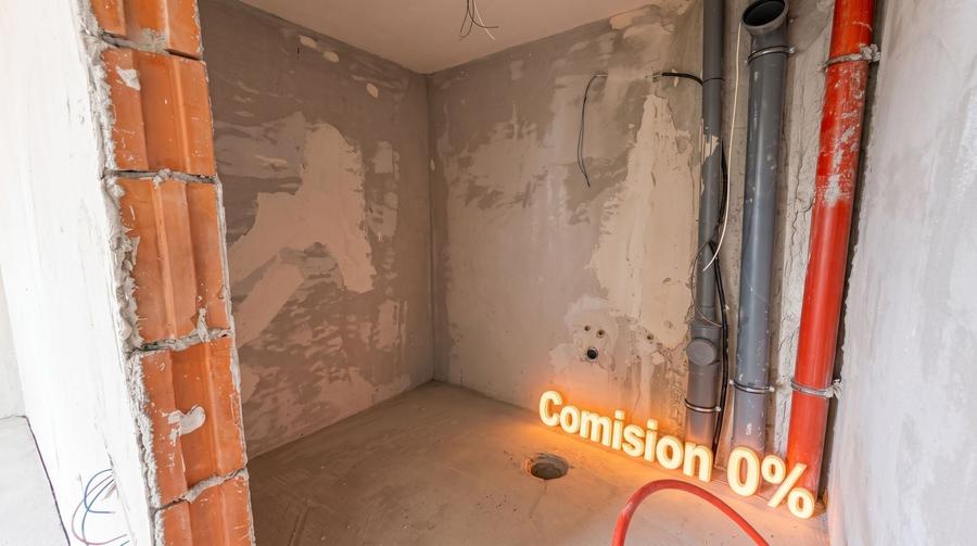 Apartament cu 3 camere semidecomandat în Bună Ziua