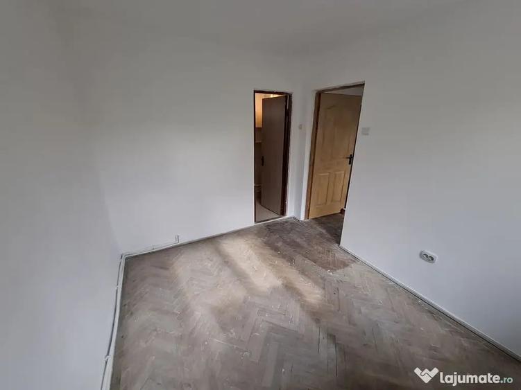 Apartament cu 2 camere semidecomandat în Tomis Nord