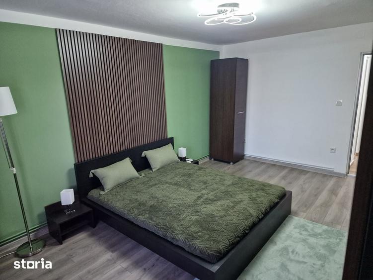 Apartament cu 2 camere decomandat în Aradului