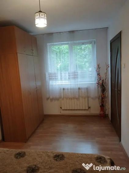 Apartament cu 2 camere nedecomandat în Central