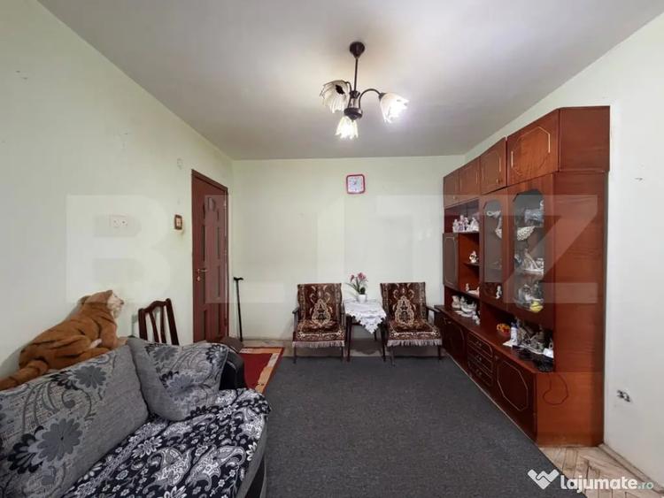 Apartament 2 camere, etaj 1, 37 mp, zona Micro III - 2
