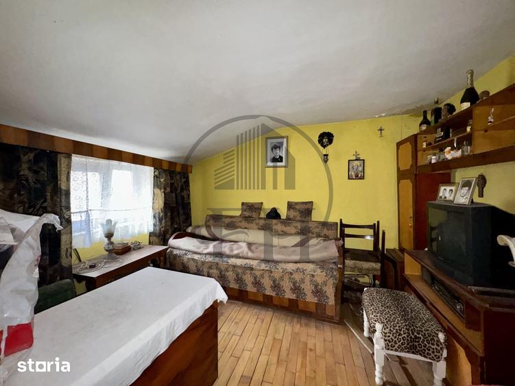 Casă cu 3 camere cu Teren 130 Mp în Brătianu