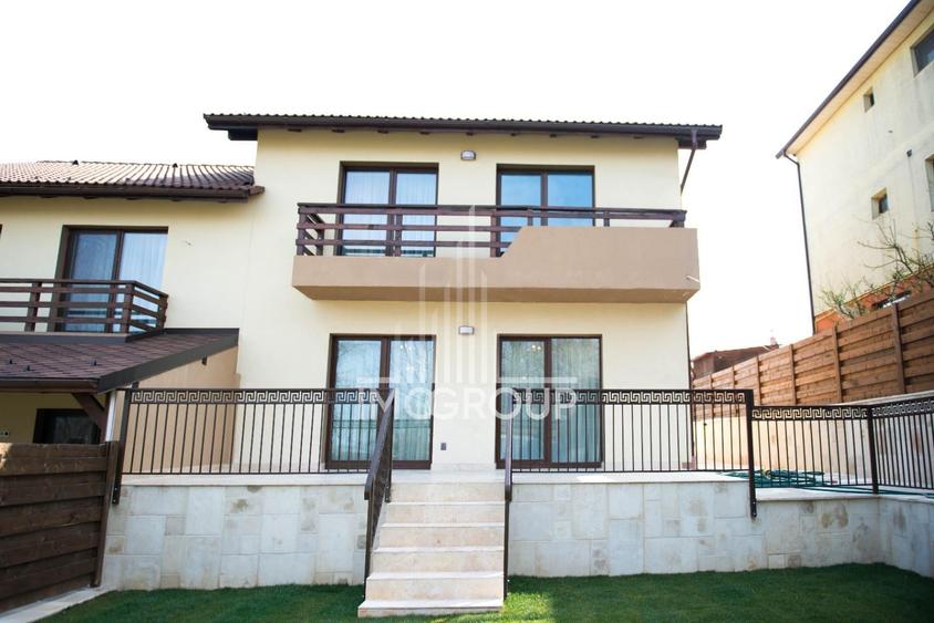 Casă individuală cu 4 camere cu Canalizare în Gruia
