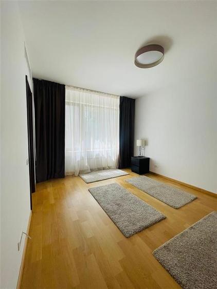 Apartament cu 3 camere semidecomandat, mobilat în Kiseleff