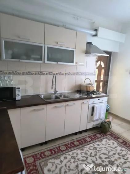 Casă cu 5 camere cu Teren 360 Mp în Central