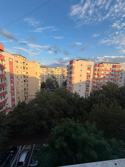 Garsonieră decomandată în 13 Septembrie