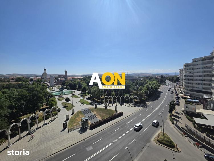 Apartament cu 4 camere în Cetate