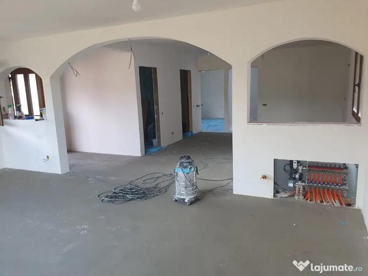 Casă cu 2 camere cu Teren 600 Mp în Tăuții-Măgherăuș