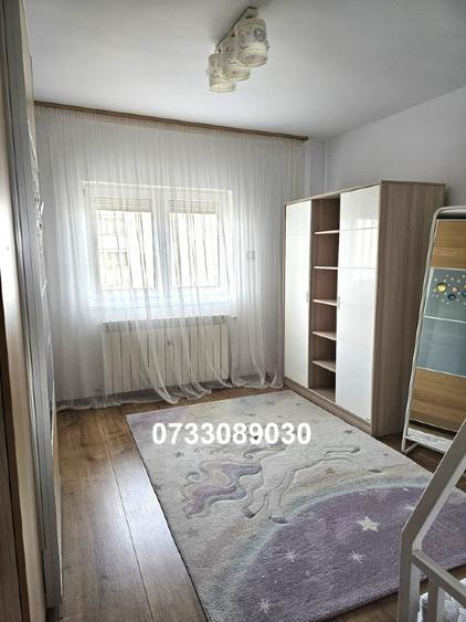 Apartament cu 3 camere semidecomandat în Drumul Taberei
