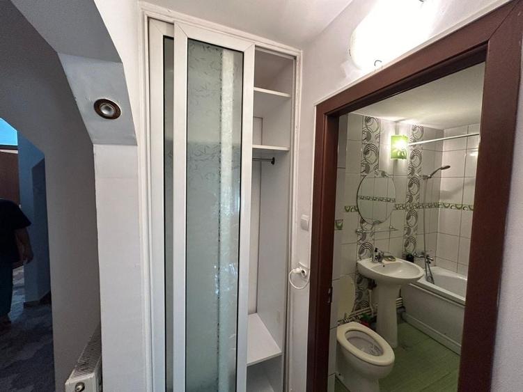Apartament cu 2 camere decomandat, mobilat în Dancu