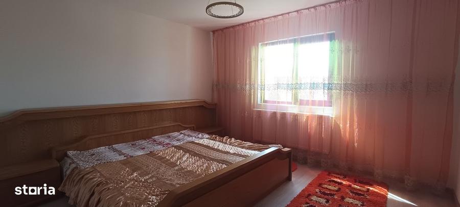 Casă cu 4 camere în Florești