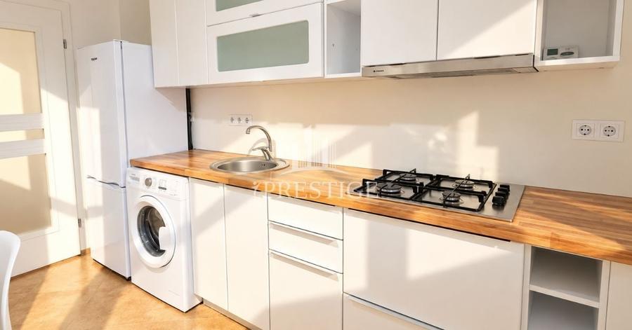 Apartament cu 2 camere decomandat, mobilat în Tineretului