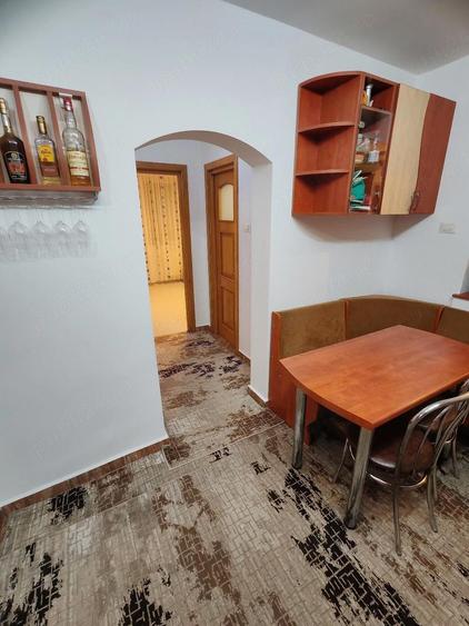 Apartament cu 2 camere decomandat în Trivale