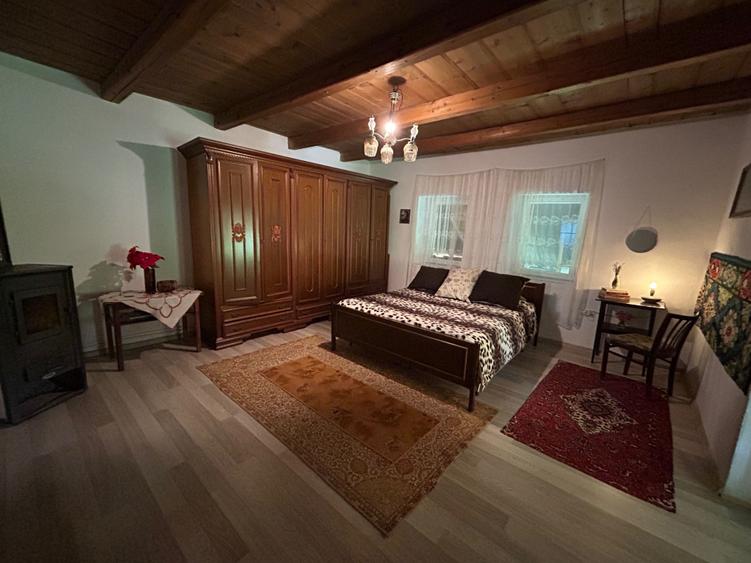 Casă cu 2 camere în Dragu
