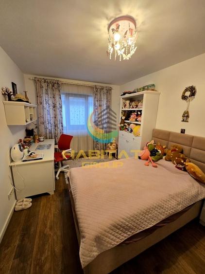 Vila triplex- 5 camere- mobilata - 12