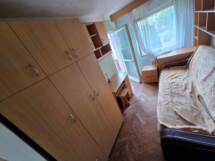 Apartament cu 4 camere decomandat în Mănăștur