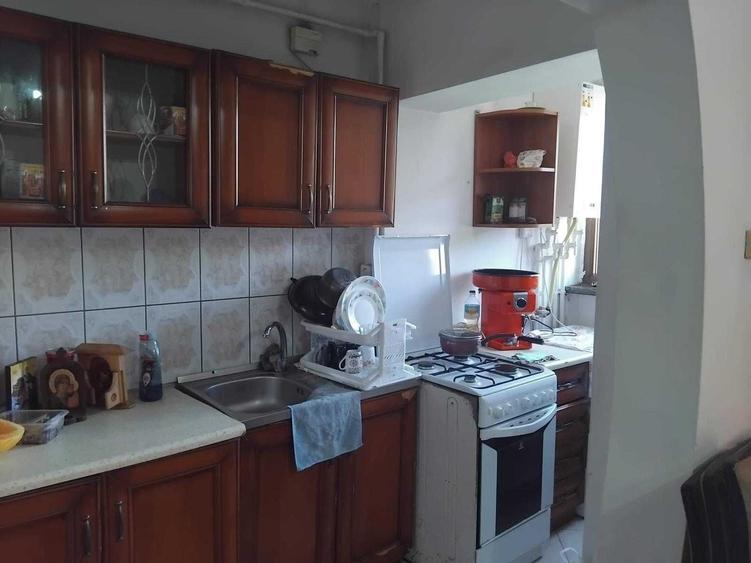 Garsonieră semidecomandată în Micro 3