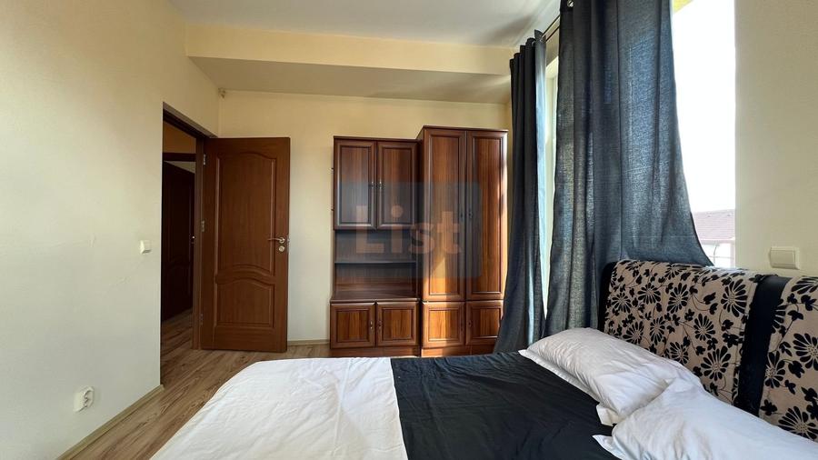 Apartament cu 4 camere semidecomandat, mobilat în Zorilor