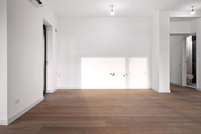 Apartament cu 4 camere decomandat în 13 Septembrie