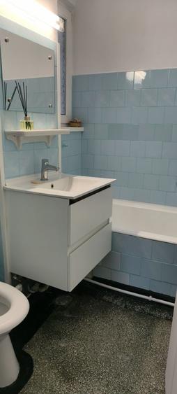Apartament cu 2 camere decomandat în Eroii Revoluției