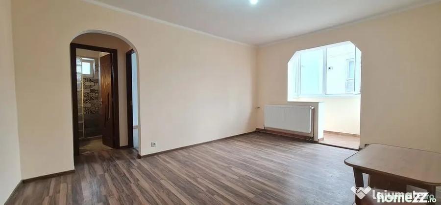 Apartament 2 camere Tractorul - 2