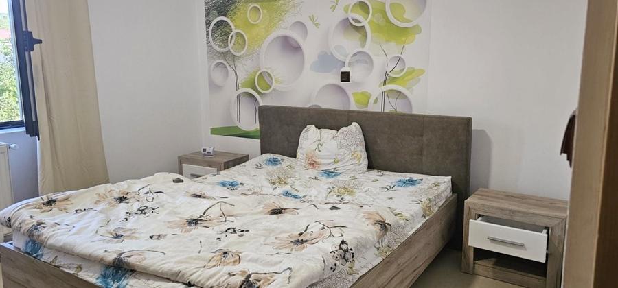 Apartament cu 3 camere decomandat, mobilat în Gării