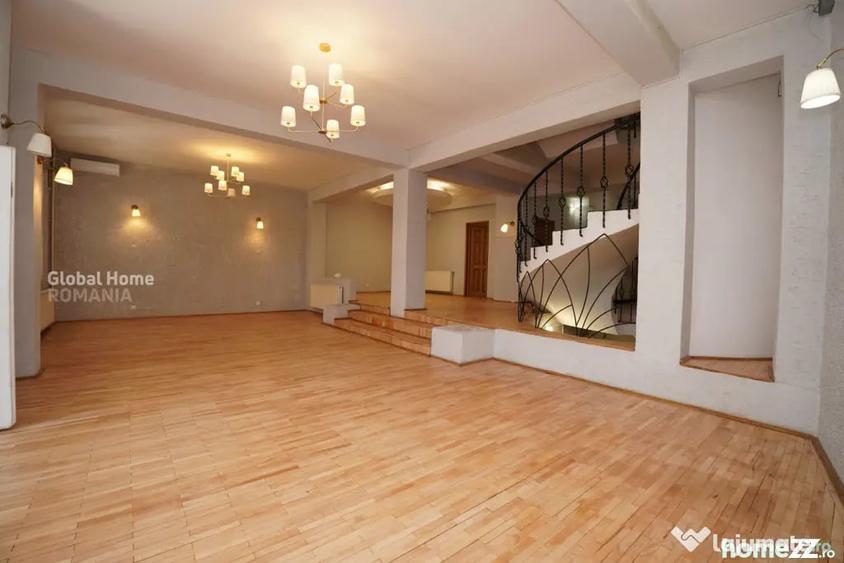 Casă cu 12 camere cu Teren 300 Mp în Pache Protopopescu