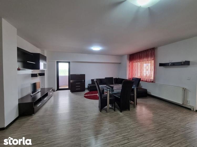 Apartament cu 3 camere decomandat în Dofteana