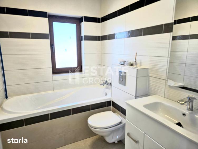 Casă cu 5 camere cu Teren 300 Mp în Dumbrăvița