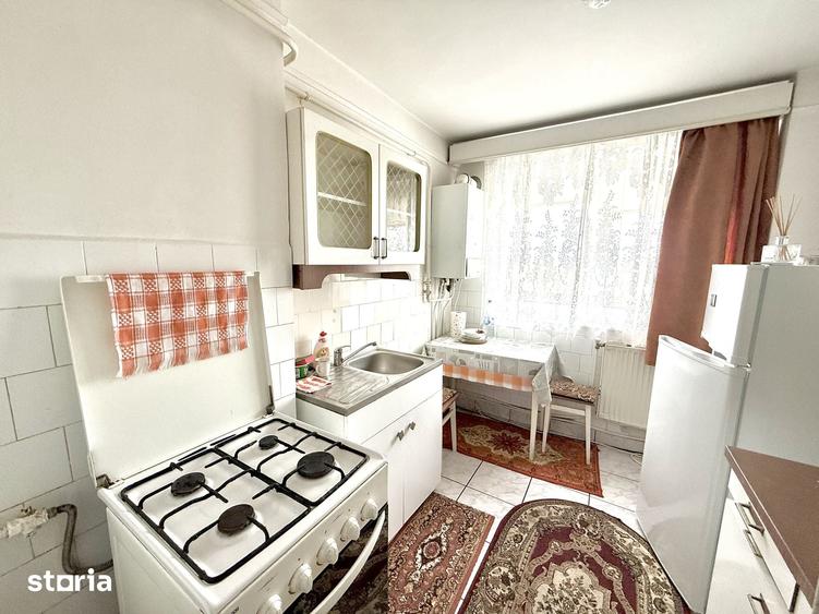 Apartament cu 2 camere semidecomandat în Independenței