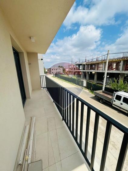 Apartament cu 2 camere semidecomandat, mobilat în Central