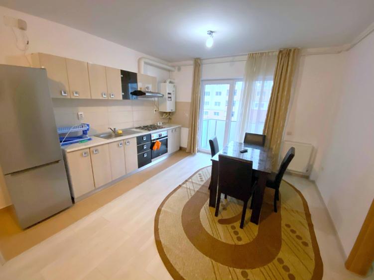 Apartament cu 2 camere decomandat, mobilat în Mărăști