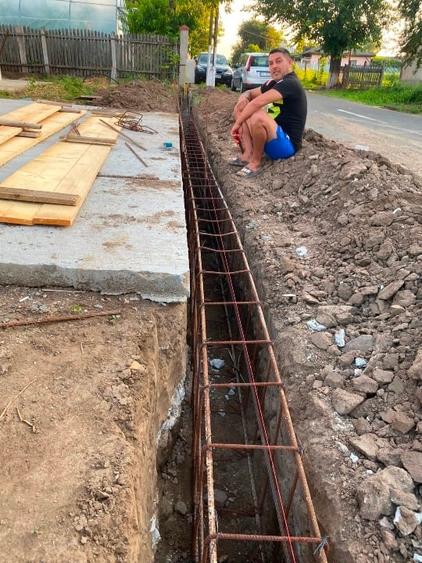 Casă individuală cu 3 camere cu Canalizare în Ciulnița