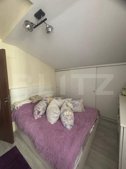 Casă individuală cu 5 camere cu Canalizare în Central