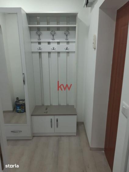 Apartament cu 3 camere decomandat, mobilat în Gară
