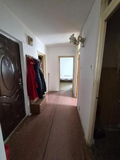 Apartament cu 3 camere în Aviației