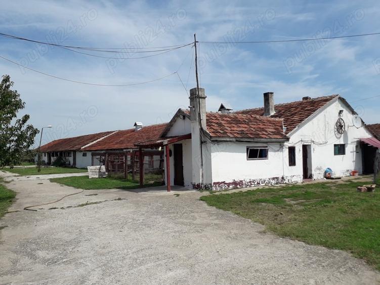 Spațiu comercial, de 800 mp, în Gai