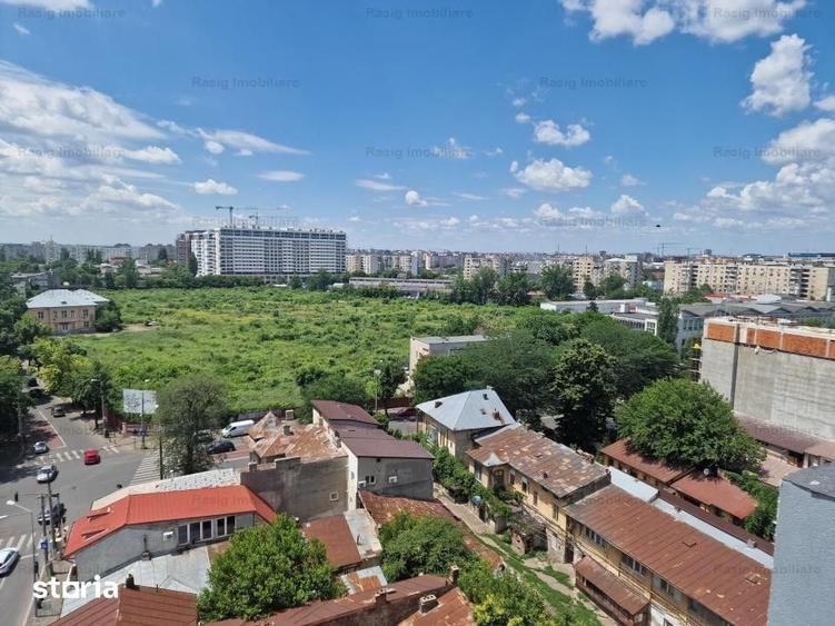 Apartament cu 5 camere în Parcul Carol